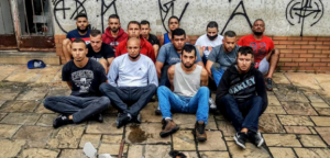 Juíza mantém cinco detidos após emboscada e ataque a ônibus do São Paulo