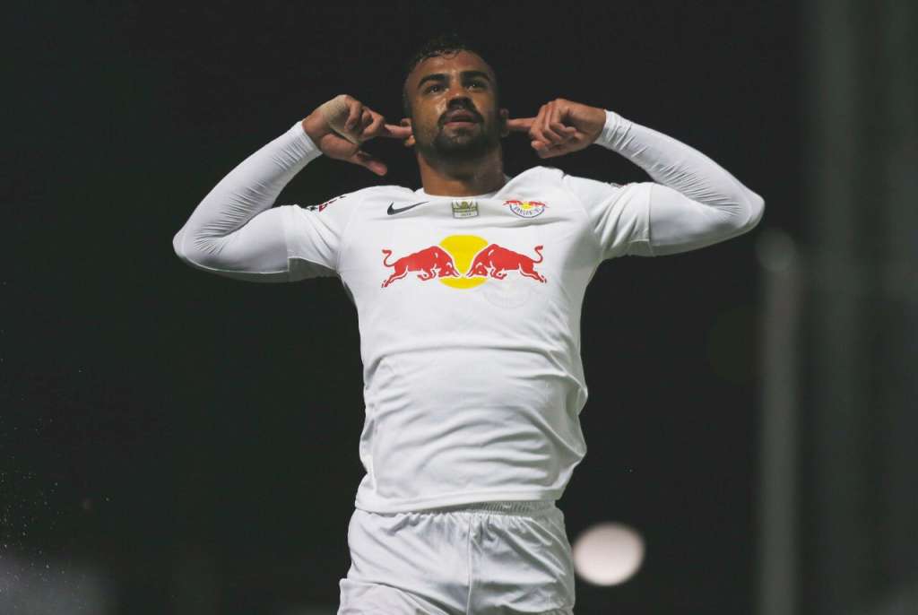 Fabrício Bruno testa positivo para covid-19 e é desfalque de última hora do RB Bragantino