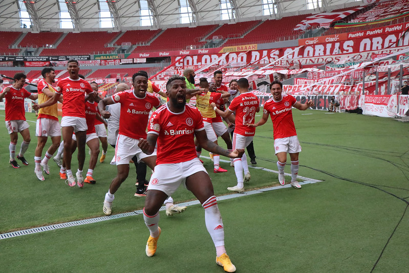 BRASILEIRÃO: Inter conta com ajuda de rivais para liderar com folga; Bahia na degola