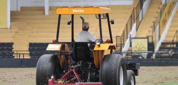 Catarinense: De olho na estreia, Criciúma ‘dá um talento’ no Heriberto Hülse