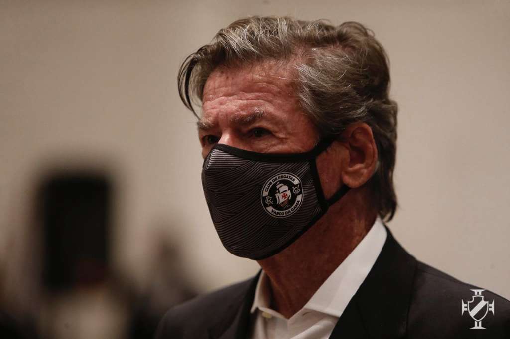 Jorge Salgado assume a presidência do Vasco e prevê 'recuperação' em até 6 anos