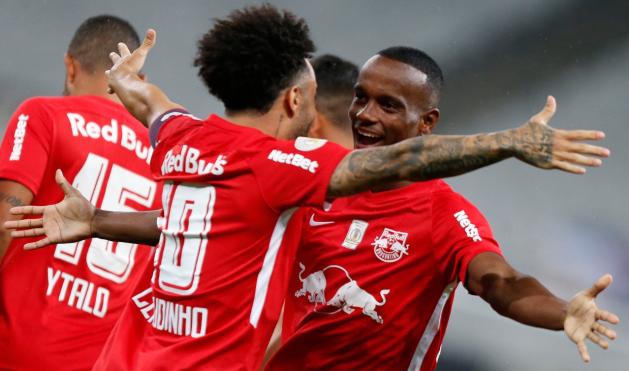 Claudinho e Helinho marcaram os gols do Bragantino