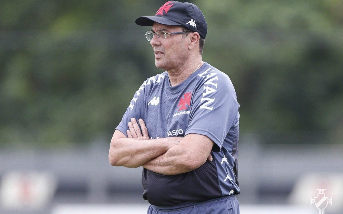 Com ‘fome de bola’, Luxemburgo avisa: “Quero mais no Vasco”