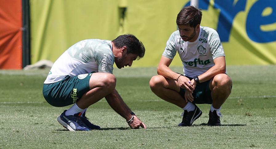 Após ‘maratona’, Abel prevê Palmeiras ‘inteiro’ para final da Libertadores