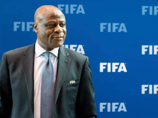 Fifa afasta presidente interino da Confederação Africana de Futebol