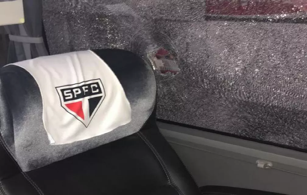 Funcionário do São Paulo pode ter informado rota do ônibus a autores de emboscada