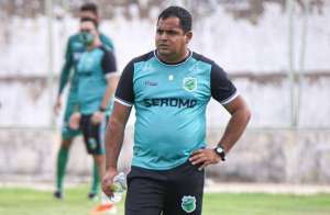 Após acesso, time finalista da Série D renova com treinador