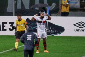 BRASILEIRÃO: Flamengo vence duelo direto e assume vice-liderança; Bahia sai do Z4