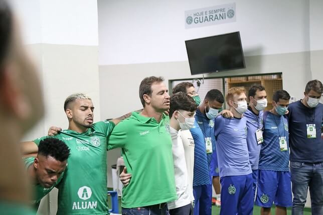 Cruzeiro anuncia contratação de treinador que salvou o Guarani