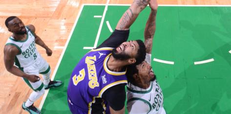 NBA: Em jogo emocionante, Lakers vencem os Celtics por um ponto e se recuperam