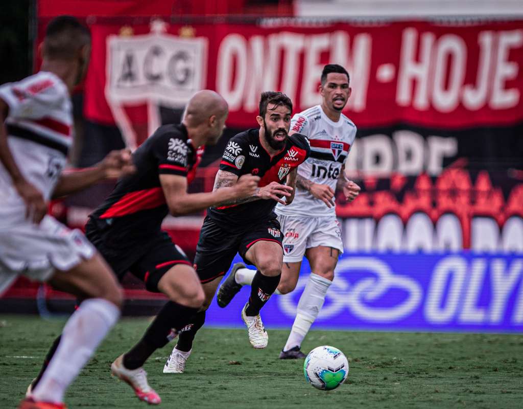 Em Goiânia, o São Paulo foi derrotado pelo Atlético-GO
