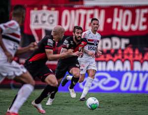Má fase pode levar São Paulo a perder a vaga na fase de grupos da Libertadores