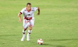 Vovô, ex-Palmeiras, deixa Ituano e pode pendurar as chuteiras