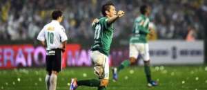 Herói do Palmeiras na Copa do Brasil de 2012 renova com semifinalista da Série D