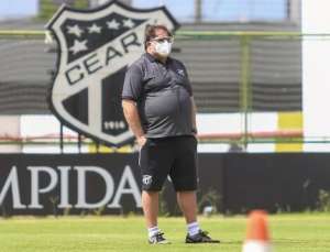 Guto Ferreira descarta relaxamento após Ceará garantir permanência