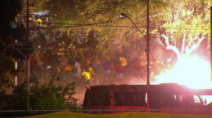 Antes de jogo contra o Fla, torcida do Sport se aglomera e PM intervém. Vídeo!