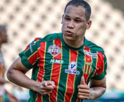 Caio Dantas: 17 gols