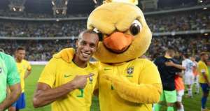 Clube que briga contra o rebaixamento no Brasileirão faz proposta a Miranda