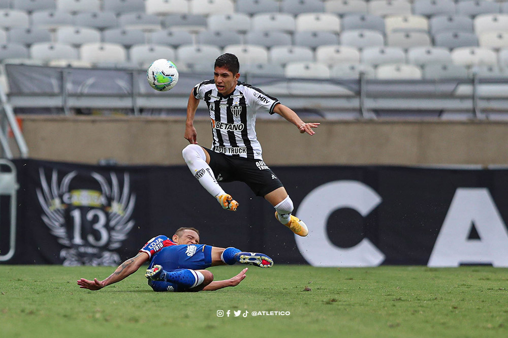 Savarino não balançou as redes, mas ajudou demais o Atlético-MG na vitória sobre o Fortaleza