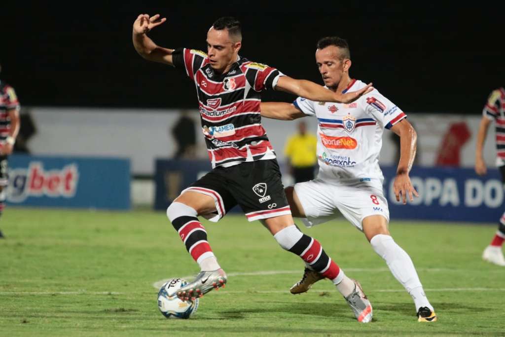 Santa Cruz vence Itabaiana e avança a fase de grupos da Copa NE 2021