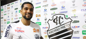 Paulista A3: Lateral com dois títulos pelo Vitória-ES sonha com acesso pelo Comercial