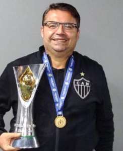 Após conquistas e revelações de atletas, diretor da base deixa o Atlético-MG
