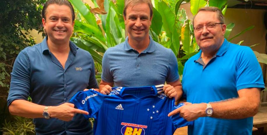 Apresentado, ex-técnico do Guarani fala em acesso e títulos pelo Cruzeiro