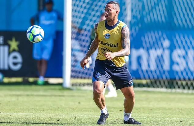 Clube do Brasileirão quer contratar Jael “Cruel”, ex-Grêmio e Flamengo