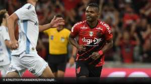 Corinthians e São Paulo disputam ex-meia da Ponte Preta