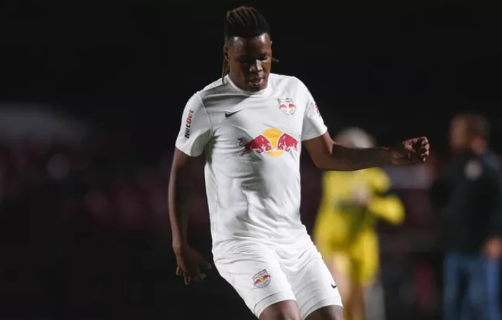 RB Bragantino libera volante ex-Ponte Preta, que retorna ao Corinthians