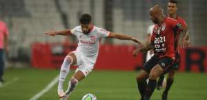 Athletico-PR 0 x 0 Internacional - Colorado vê Flamengo no cangote e liderança ameaçada