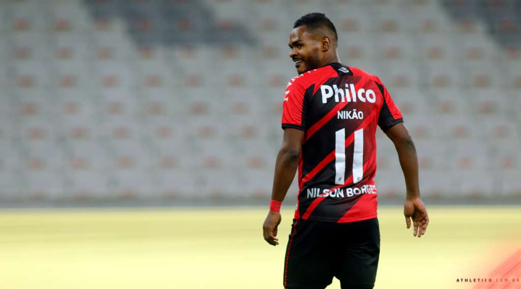 Nikão incomodou o ataque do Athletico-PR - Foto: José Tramontin/athletico.com.br - Foto: José Tramontin/athletico.com.br