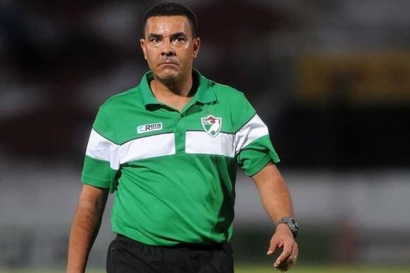 Após perder técnico para o Paraná, Itabaiana “rouba” substituto do CSE