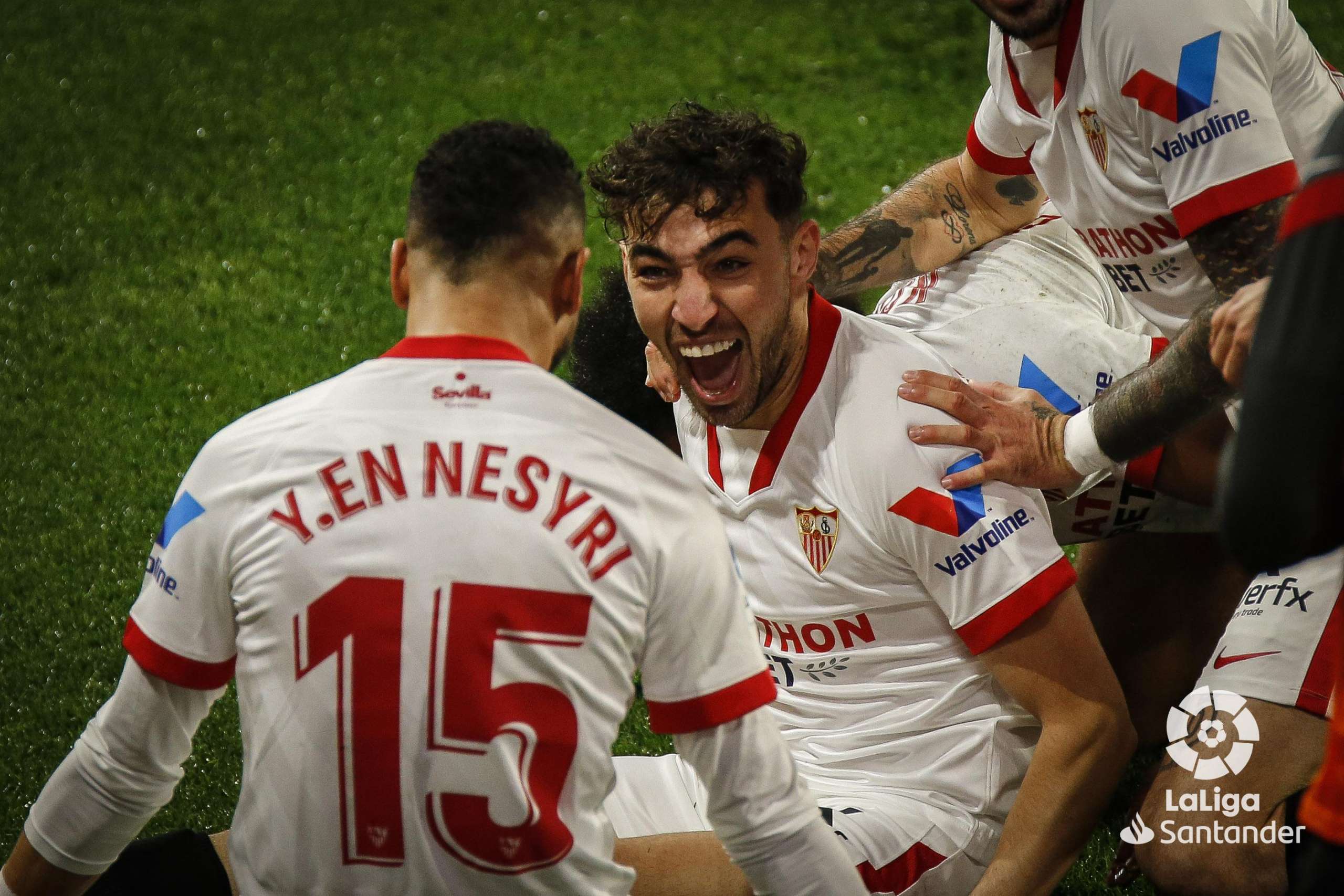 ESPANHOL: Sevilla vence Getafe por 3 a 0 e se aproxima dos líderes