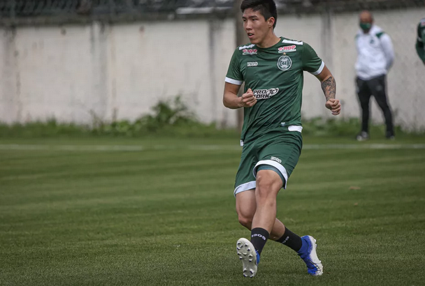 Kazu. (Foto: Divulgação/Coritiba)