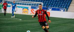 ALEMÃO: Eintracht Frankfurt vence Hoffenheim e se aproxima da vice-liderança