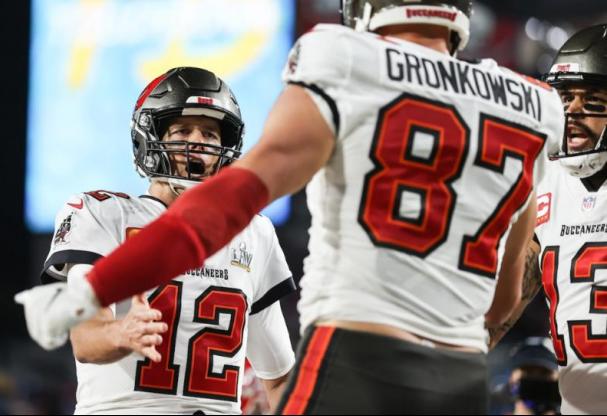 SUPER BOWL: Tampa Bay Buccaneers vence fácil e Tom Brady chega ao sétimo título