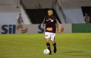 Guarani acerta contratação de ex-meia da Ponte Preta