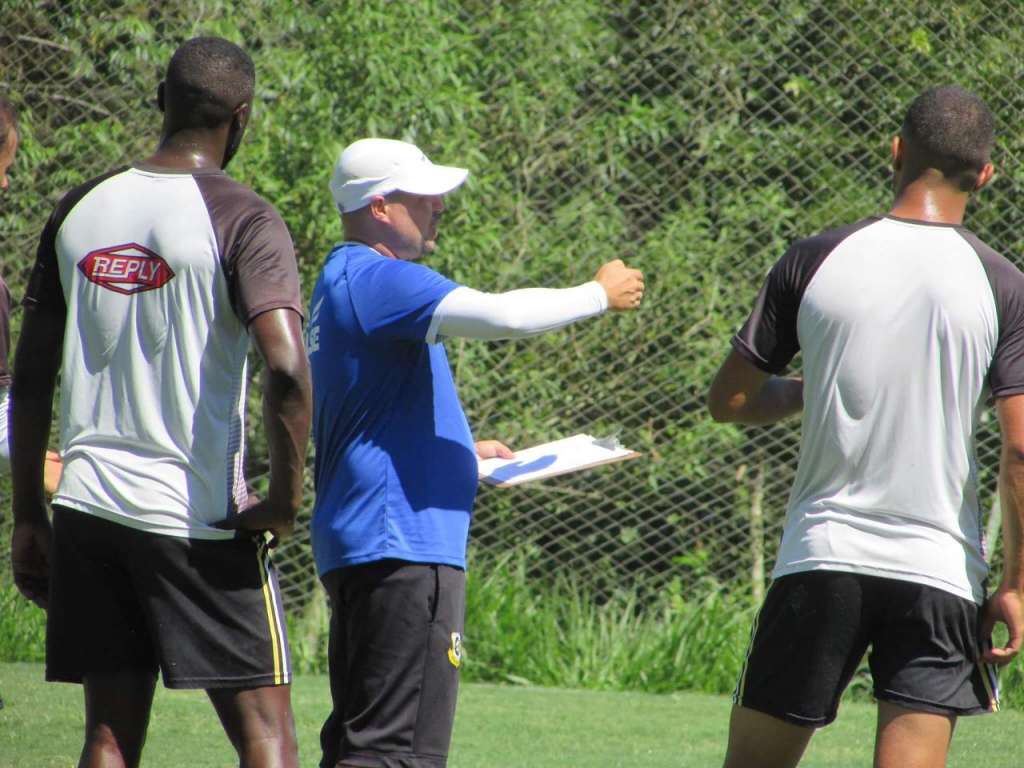 O São Bernardo FC segue em pré-temporada visando a estreia (Foto: Gabriel Goto)