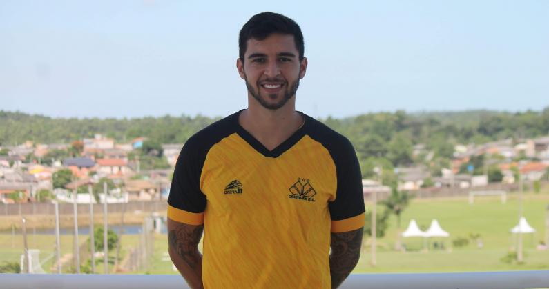 Léo é o 11º reforço do Criciúma para a temporada (Foto: Celso da Luz/ Criciúma E.C.)