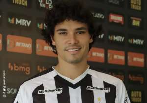 Ex-Cruzeiro quer usar fim da temporada para recuperar ritmo no Atlético-MG