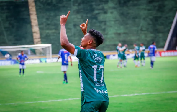 Time da elite mineira anuncia atacante ex-América-RN e Atlético-GO