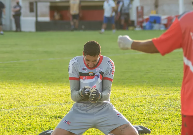 Paulista A3: Bandeirante renova com goleiro que foi titular absoluto no acesso