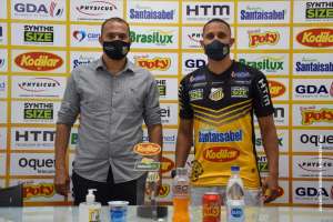 Paulistão: Em dia de apresentações, novo lateral do Novorizontino afirma: 'Tô feliz'