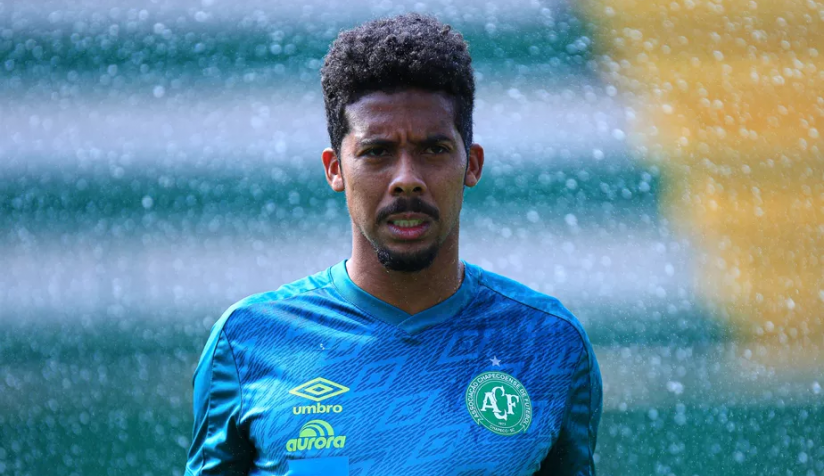 Willian Oliveira está acertando com o Ceará (Foto: Márcio Cunha/Chapecoense)