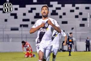 Dispensado pela Ponte, volante pode parar no Guarani