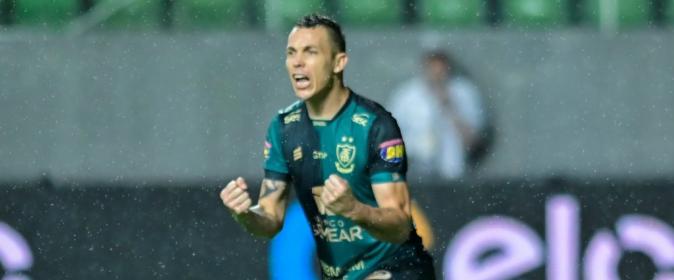 América-MG renova com veterano atacante ex-Mirassol e Paraná: ‘Muito feliz e grato’