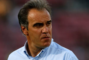 Seleção Chilena anuncia substituto do técnico Reinaldo Rueda