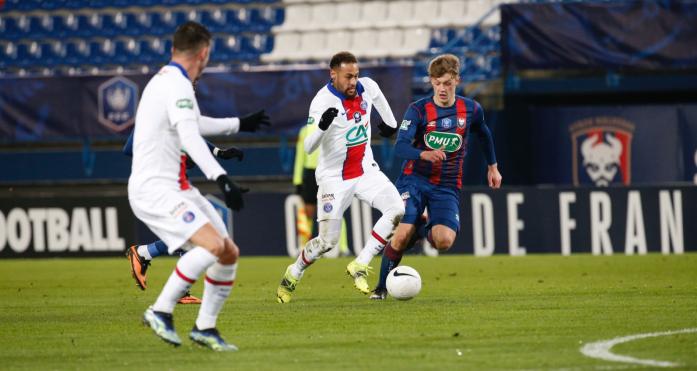 Neymar faz desabafo após nova lesão: ‘Não sei até quando aguentarei’