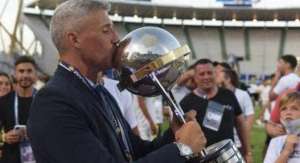 Contrato assinado! São Paulo acerta com substituto de Fernando Diniz